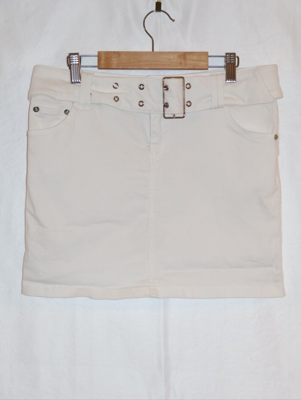 Tic Toc White Denim Belted Mini Skirt.